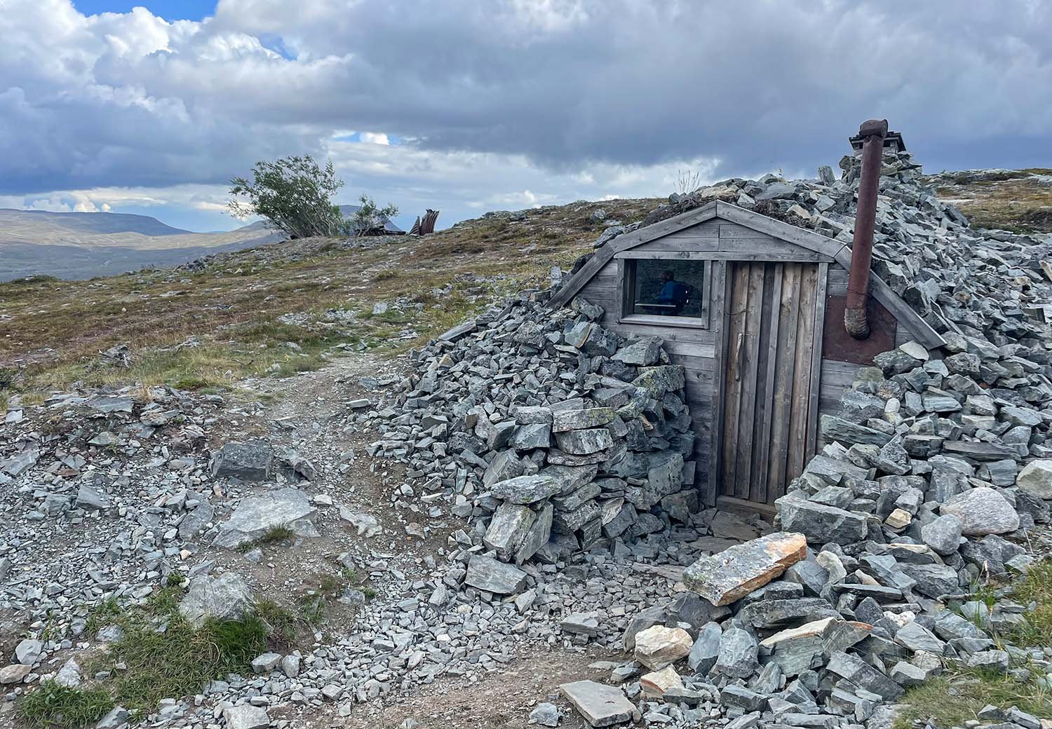 Kunnostettu korsu Mallan luonnonpuistossa Kilpisjärvellä.