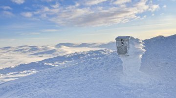 Saana in Winter: A Guide for Reaching the Summit