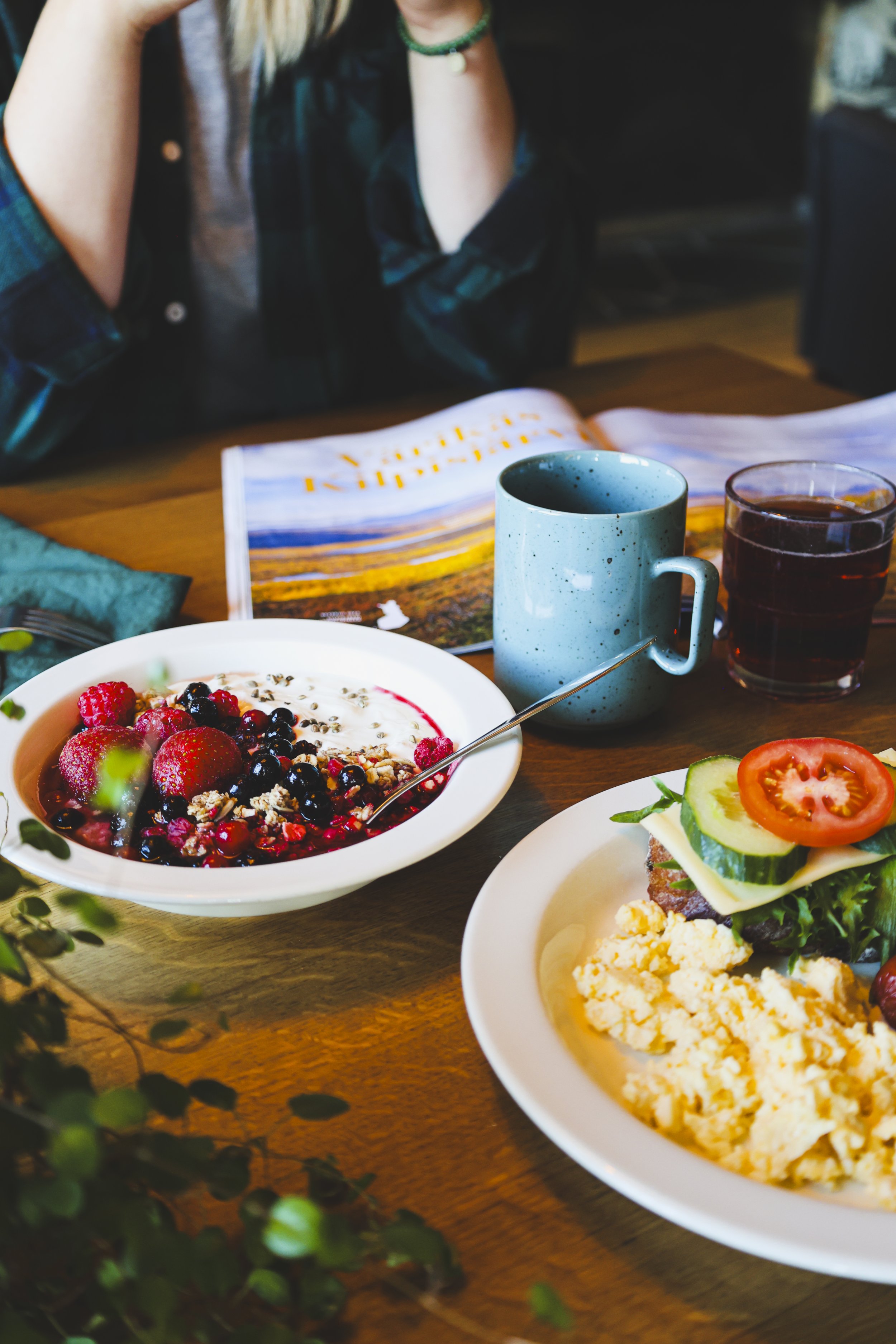 A breakfast setting on a table at Restaurant Saana in Kilpisjärven Retkeilykeskus