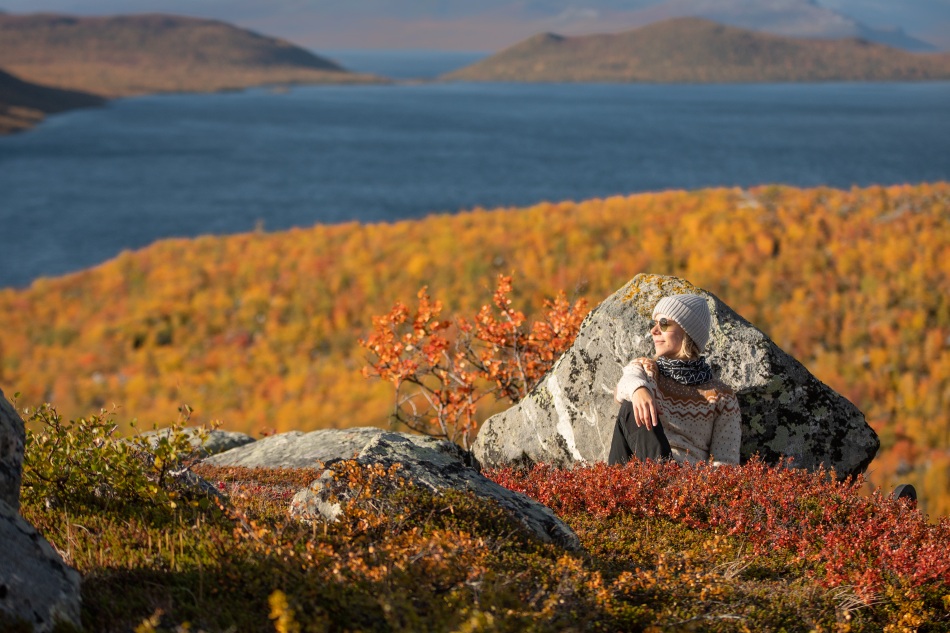 Kilpisjarvi in Finnishl Lapland has the finest colors in all of Lapland. 
